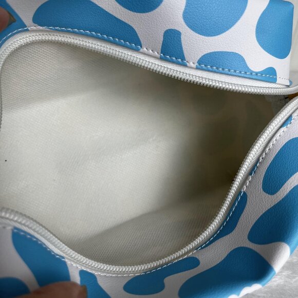 NO.481 Cinnamoroll  Portable Handheld Organizer Cosmetic Bag - Picture 5 of 5